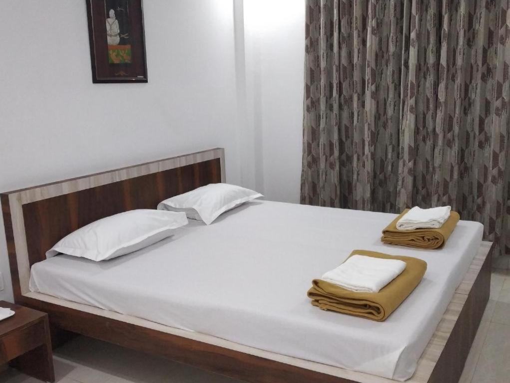 The Mangrove Hotel Achra Bagian luar foto