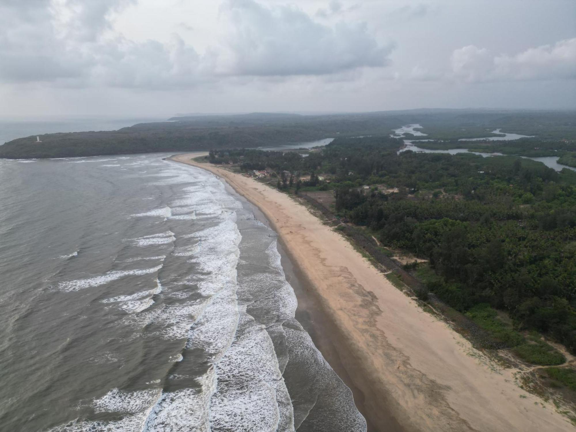 The Mangrove Hotel Achra Bagian luar foto